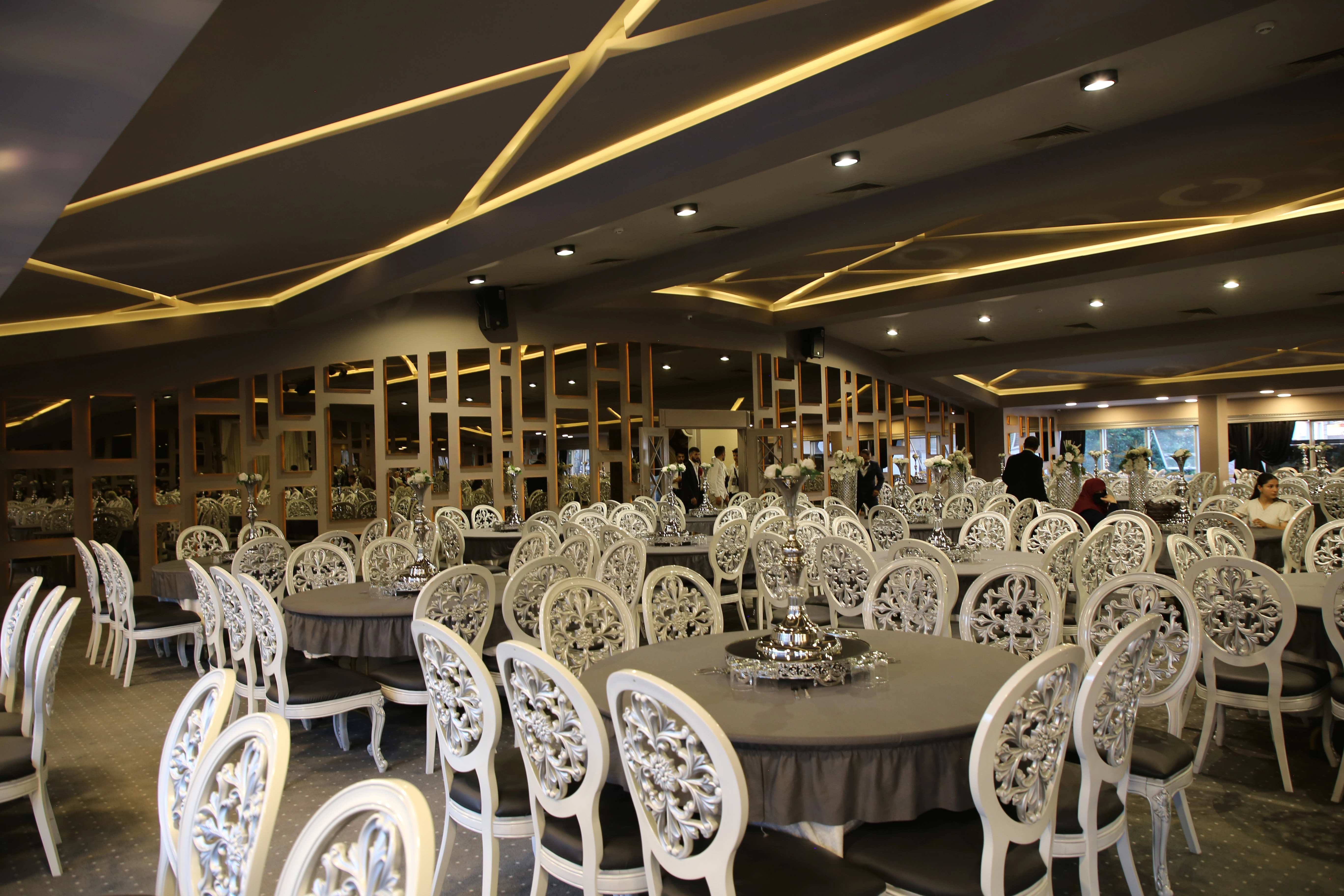 Premium Gelin-Damat Masası Düzenlemesi